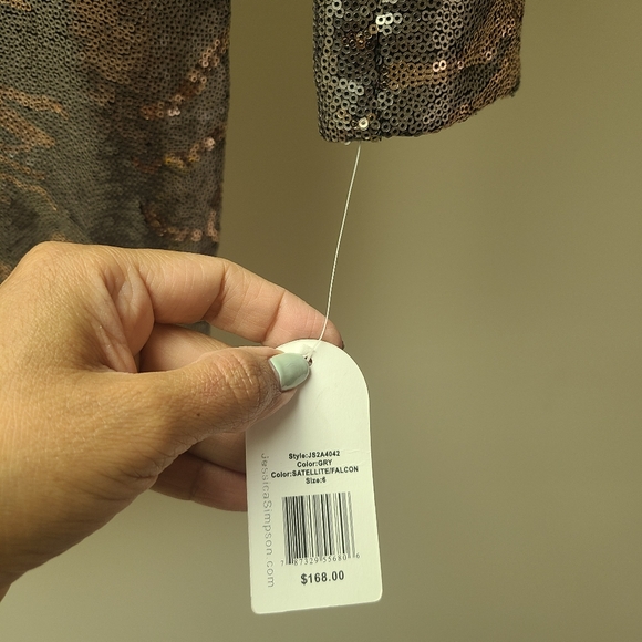 Dress - Picture 3 of 4